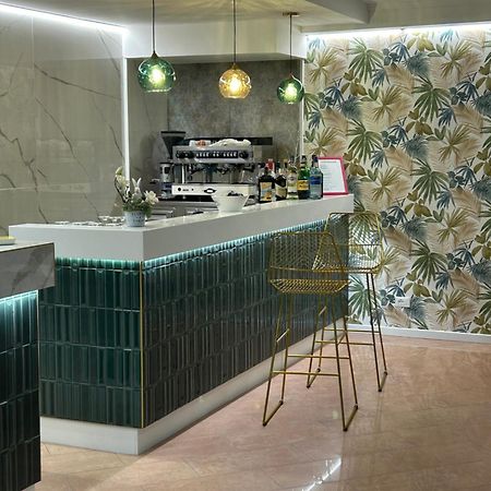 Hotel Concorde Bellaria-Igea Marina Esterno foto