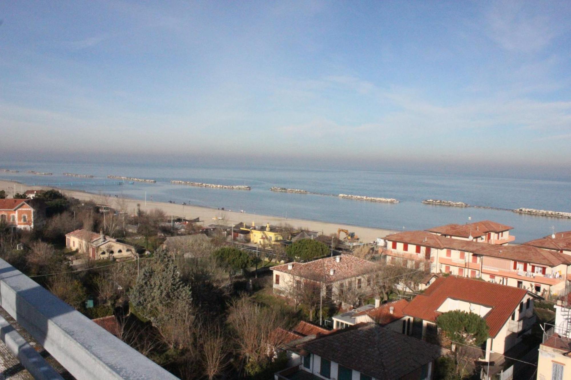 Hotel Concorde Bellaria-Igea Marina Esterno foto