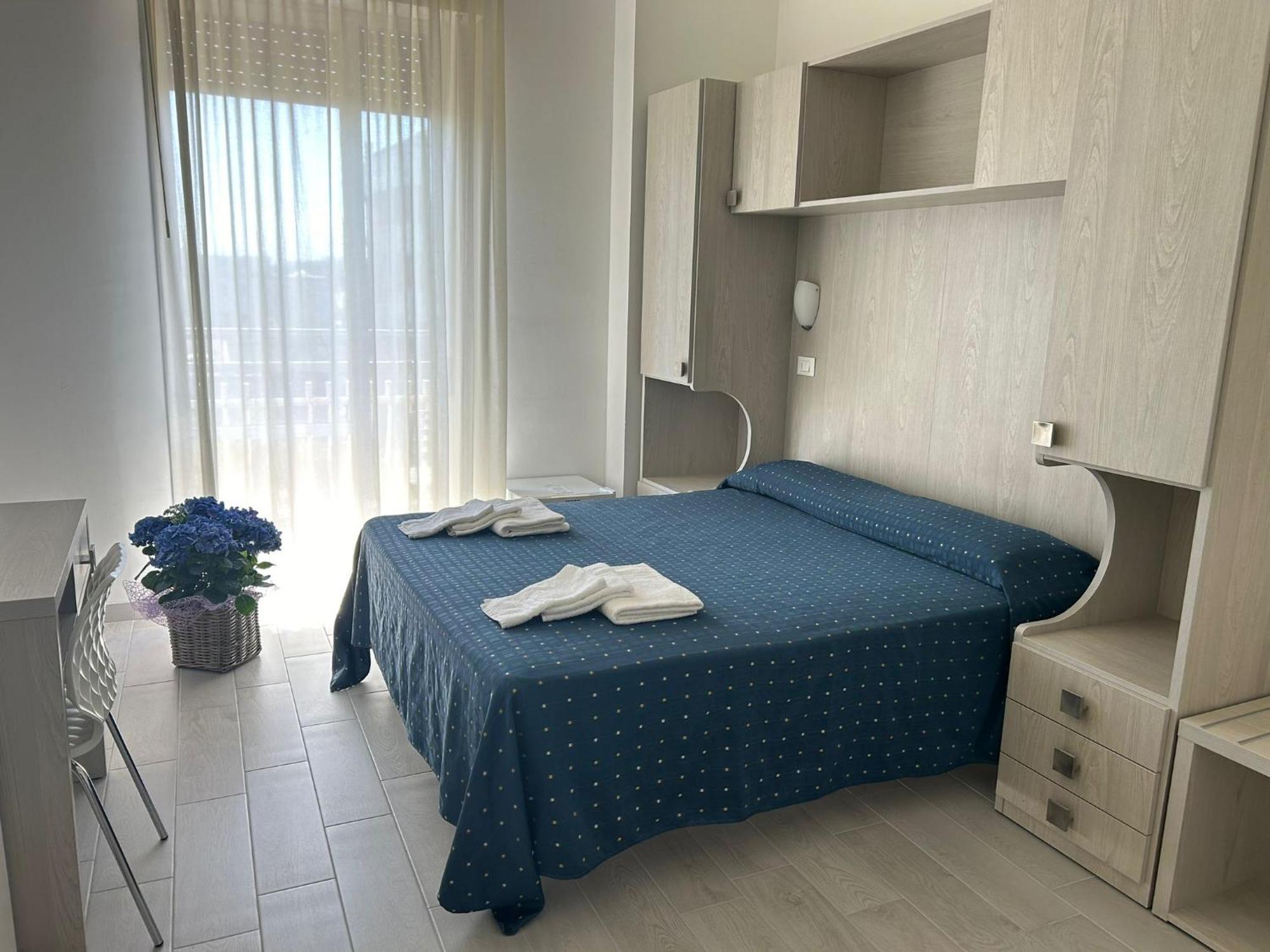 Hotel Concorde Bellaria-Igea Marina Esterno foto