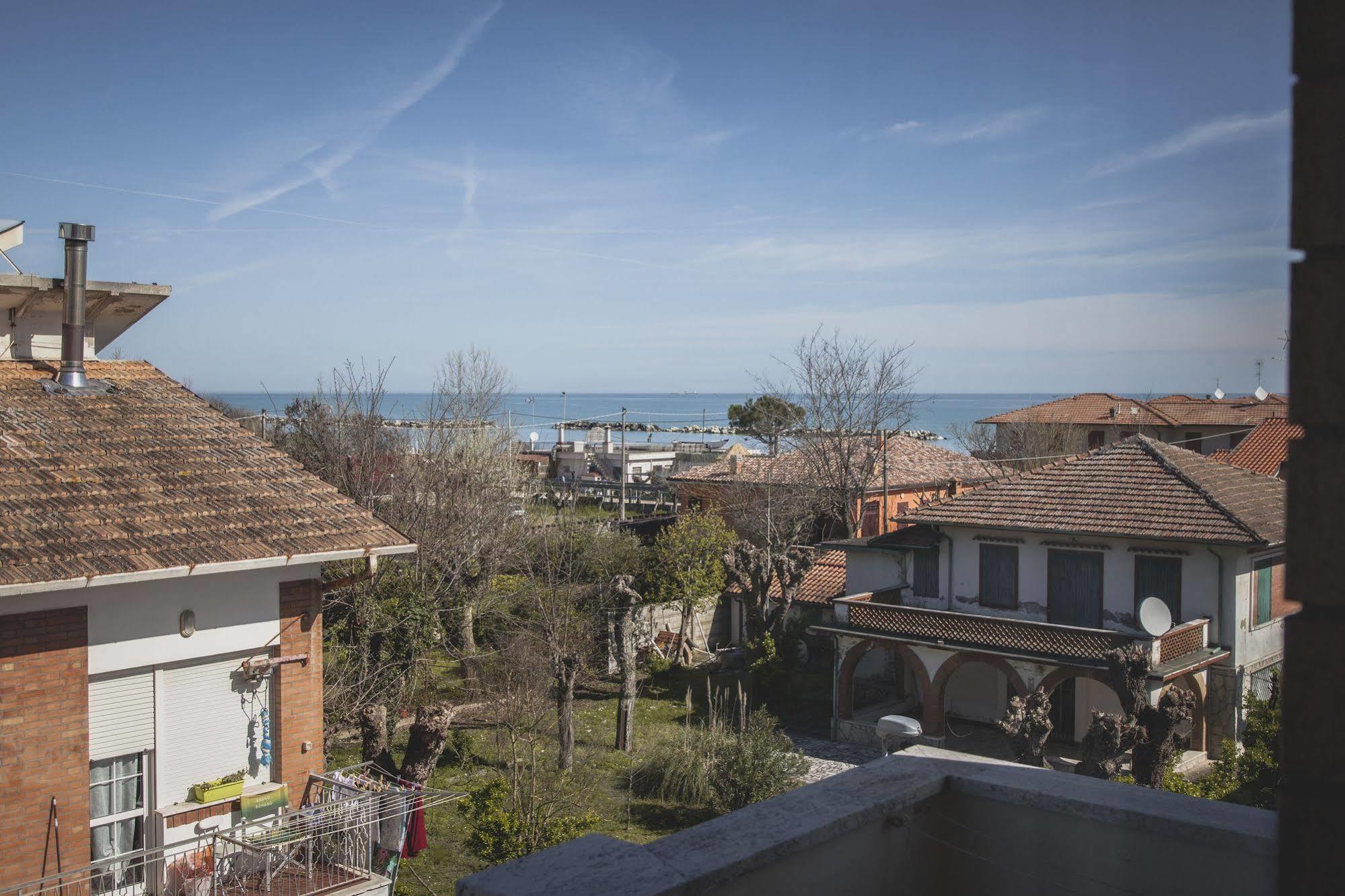 Hotel Concorde Bellaria-Igea Marina Esterno foto