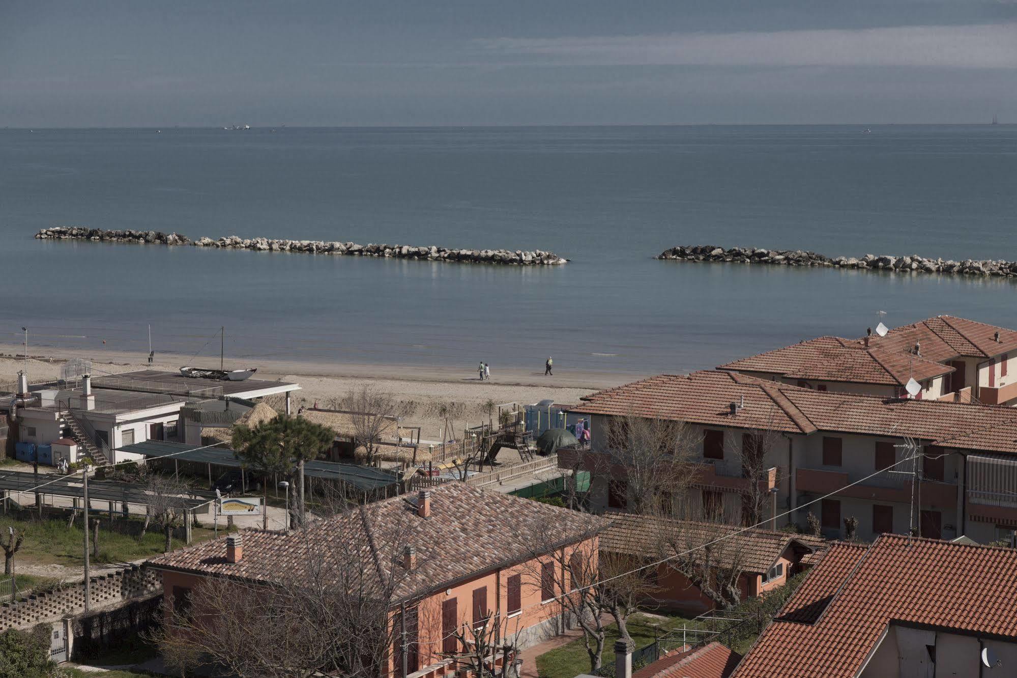 Hotel Concorde Bellaria-Igea Marina Esterno foto