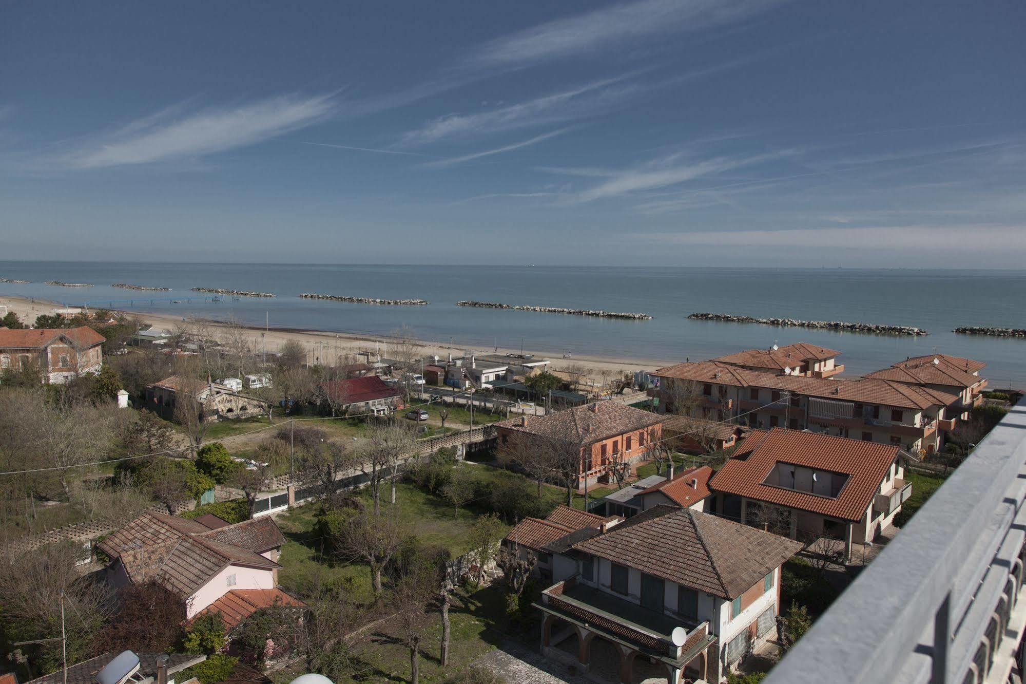 Hotel Concorde Bellaria-Igea Marina Esterno foto